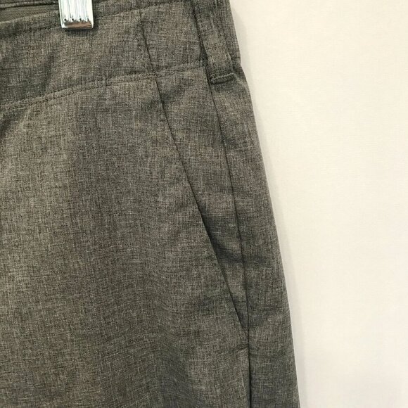 Ben Hogan Men's Sz 38 Golf Bermuda Shorts in Gray Activewear - Picture 3 of 13